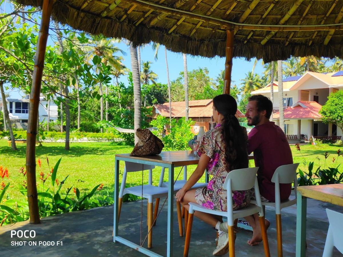 Pura Vida Varkala Hotel Esterno foto