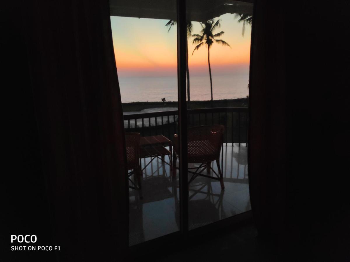 Pura Vida Varkala Hotel Esterno foto