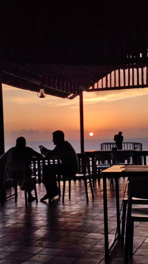 Pura Vida Varkala Hotel Esterno foto