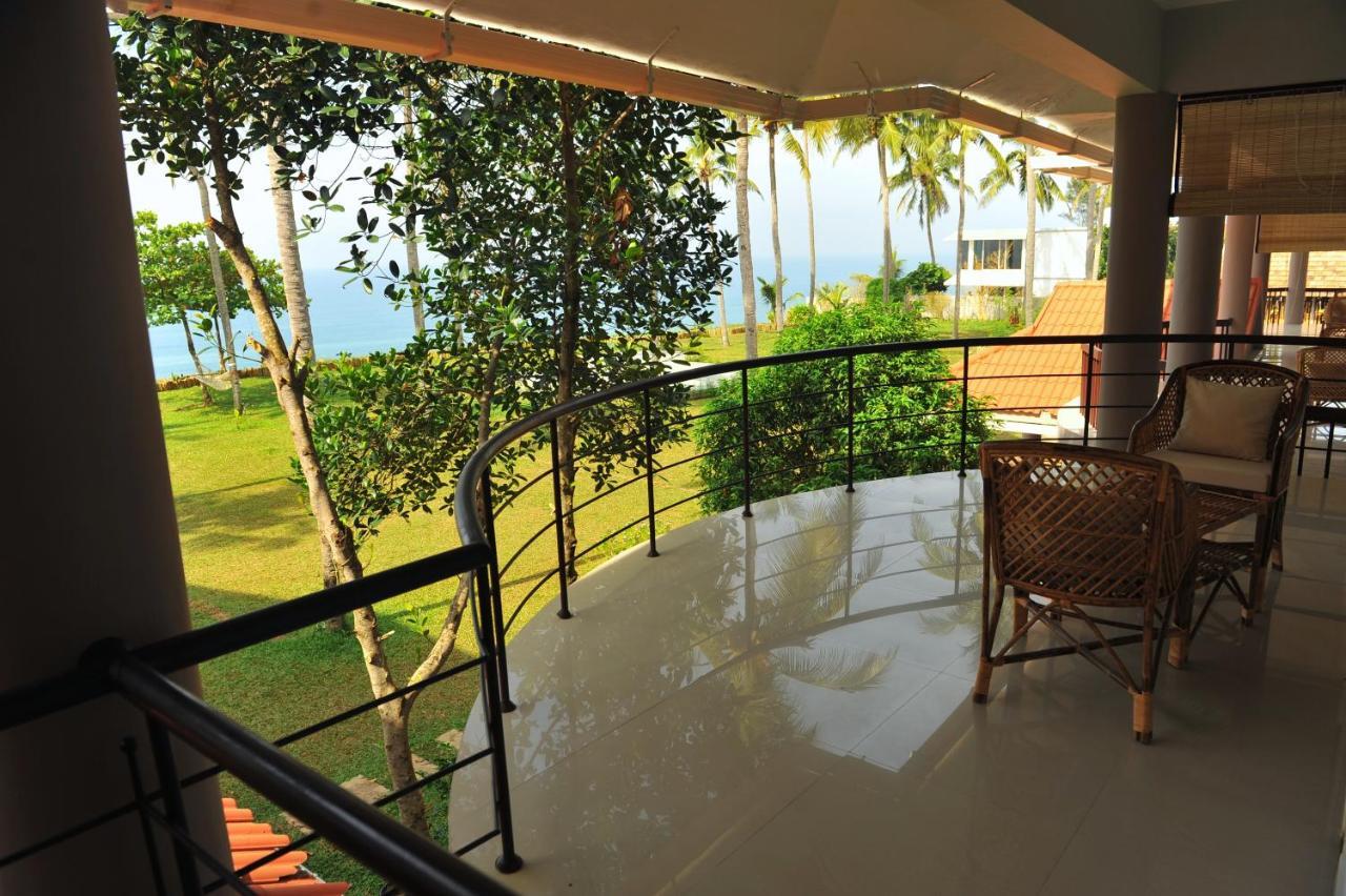 Pura Vida Varkala Hotel Esterno foto
