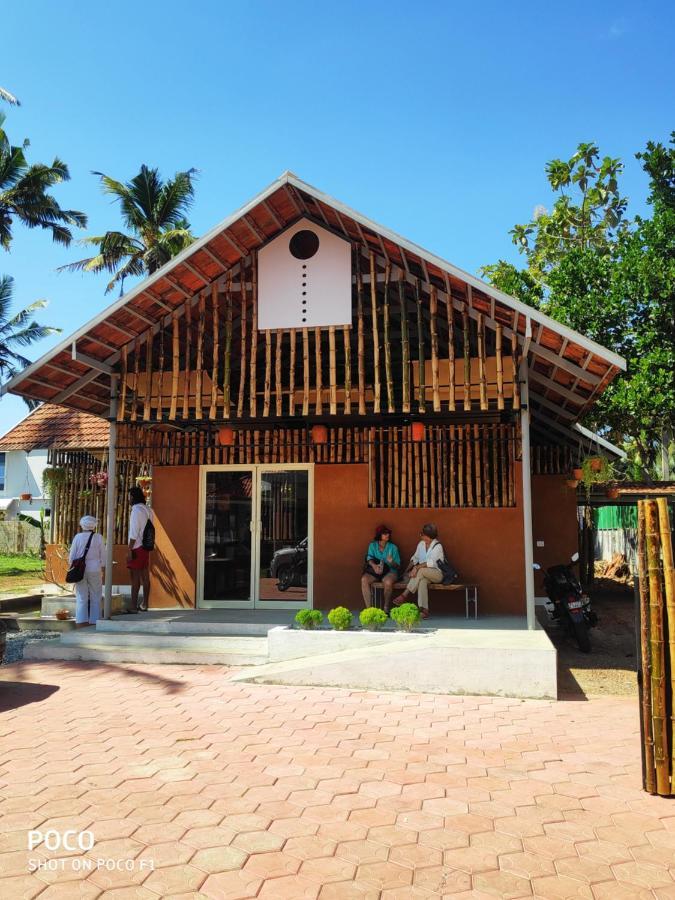 Pura Vida Varkala Hotel Esterno foto